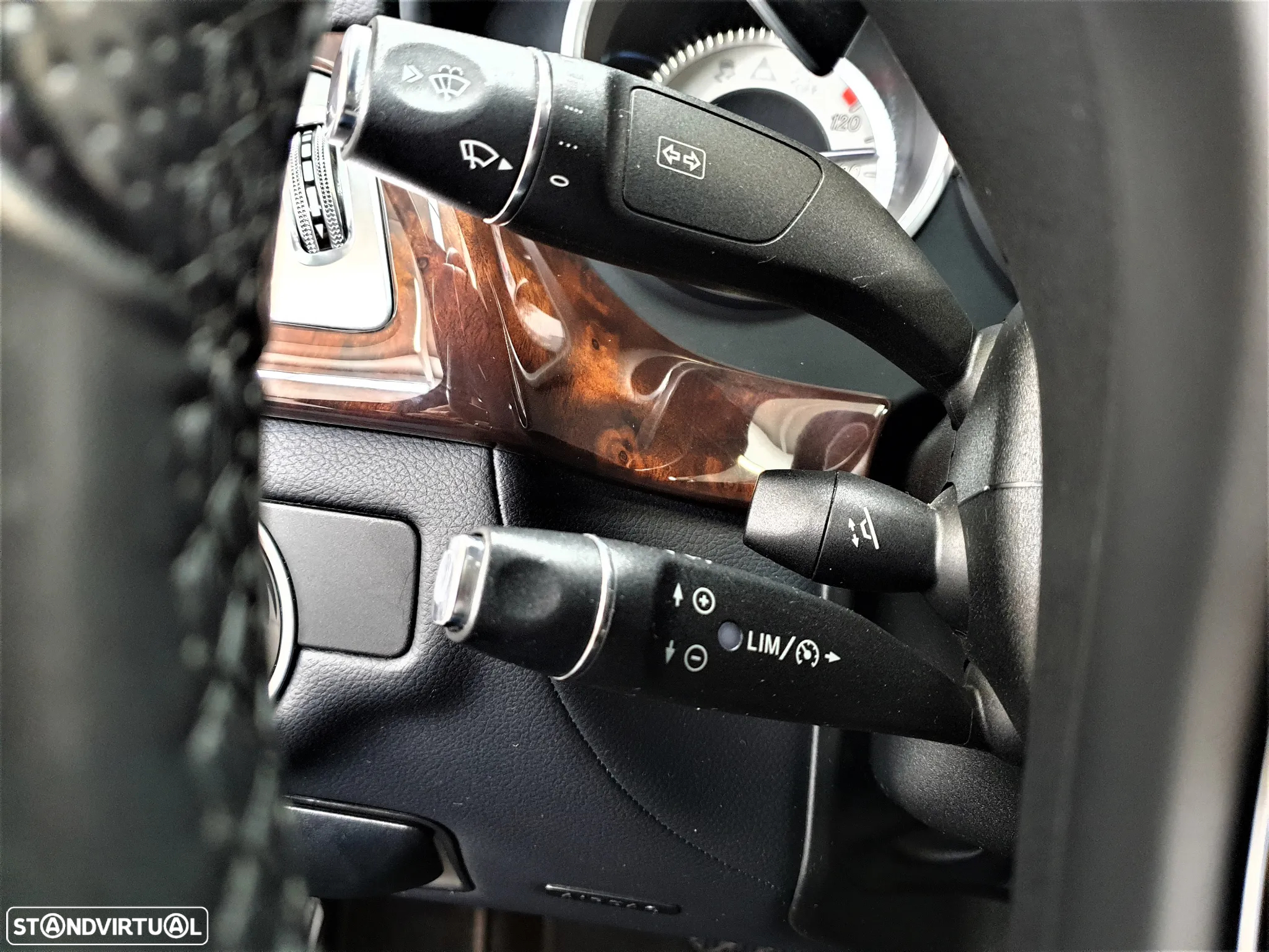 Mercedes-Benz CLS 350 d - 25