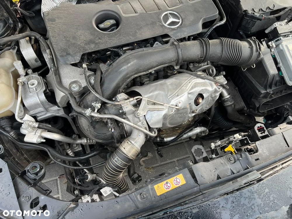 Mercedes-Benz CLA 250 AMG Line 7G-DCT - 25