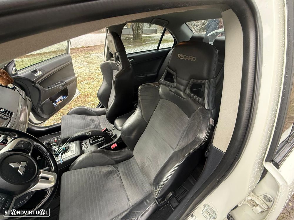 Mitsubishi Lancer Evolution IX DSG MR - 10