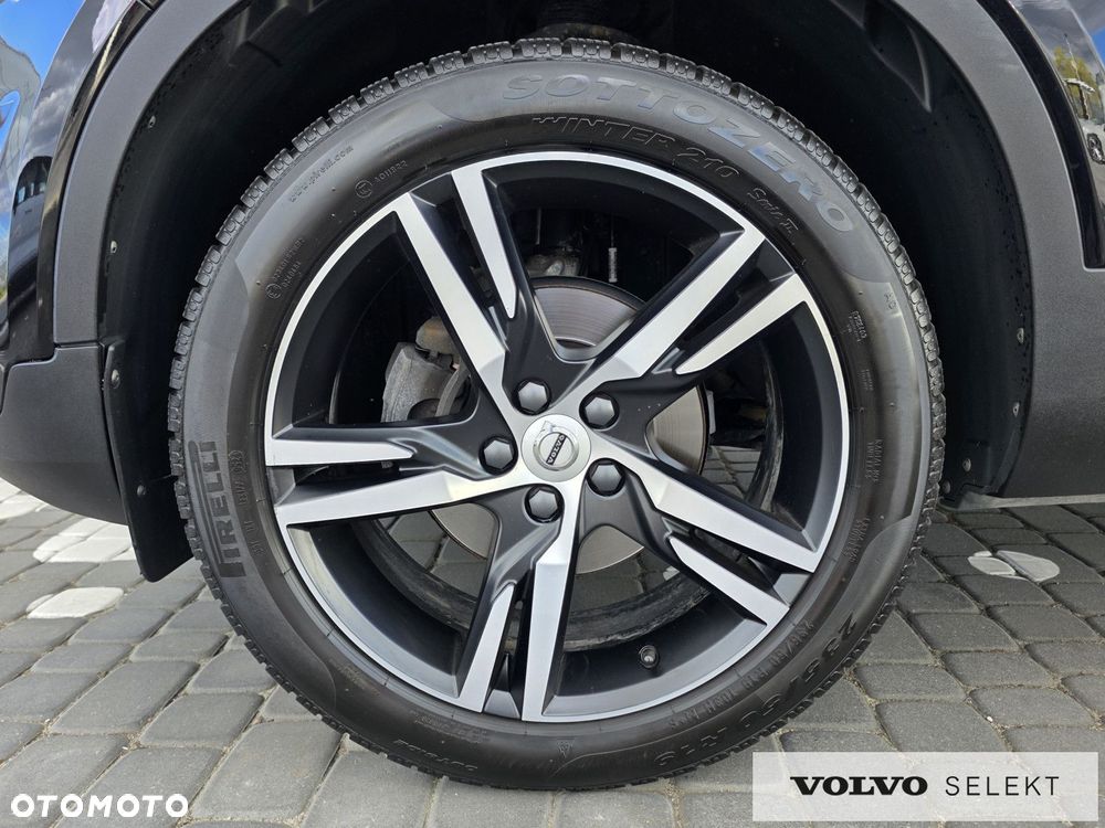 Volvo XC 40 - 33
