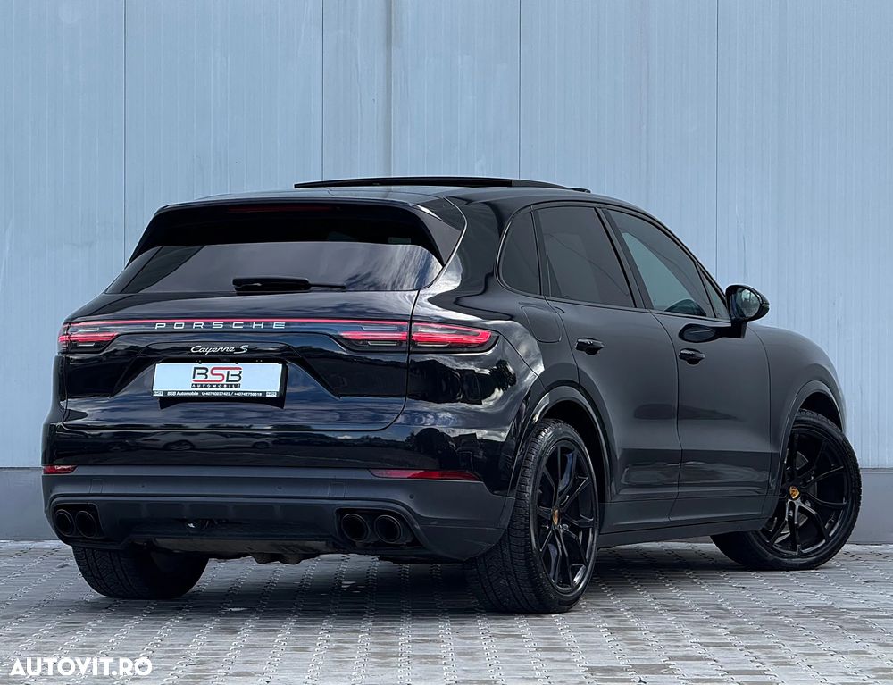 Porsche Cayenne S Tiptronic S Platinum Edition - 8