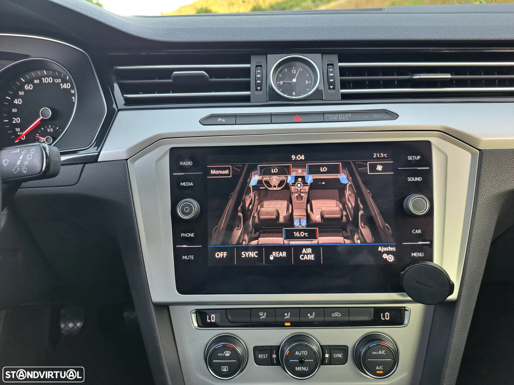 VW Passat Variant 1.6 TDI Highline - 23