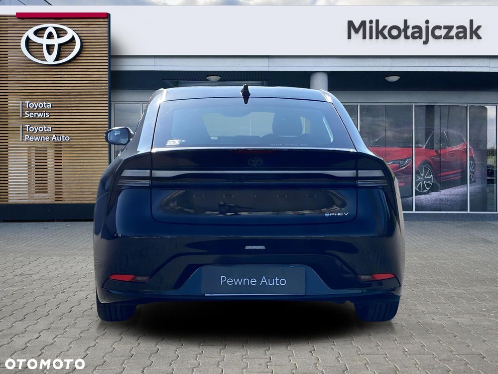 Toyota Prius - 9