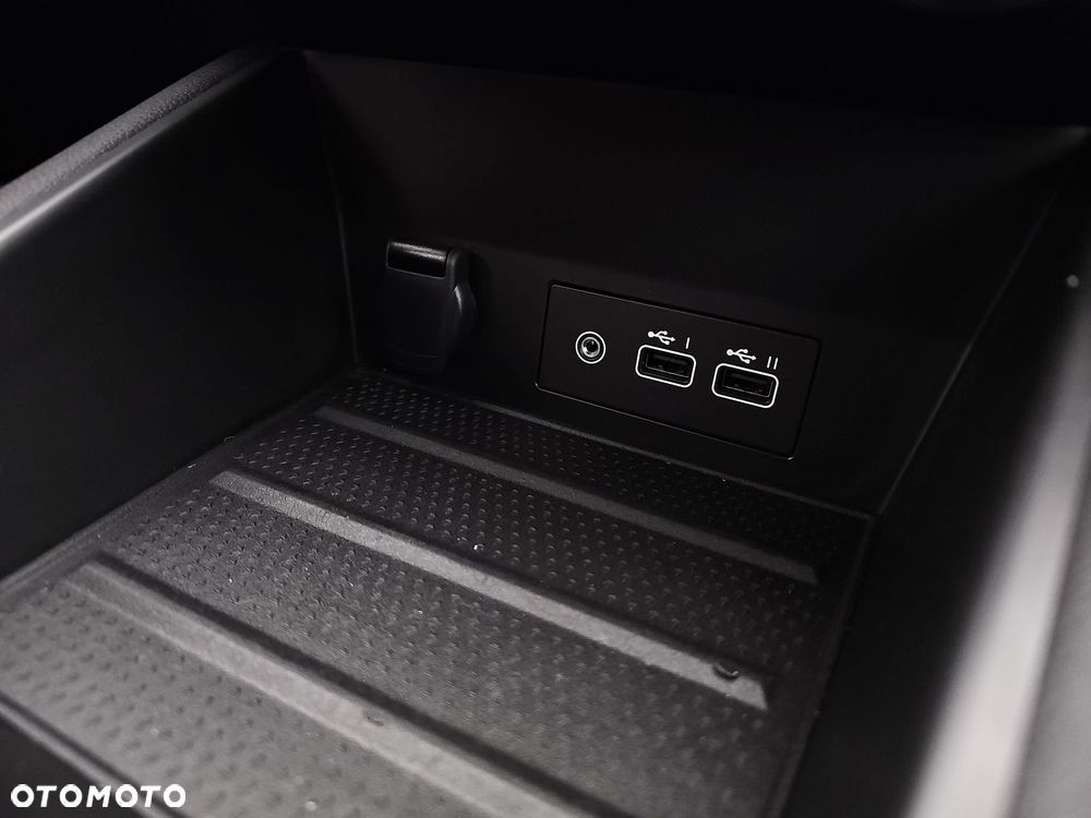 Renault Captur 1.3 TCe mHEV Techno EDC - 18