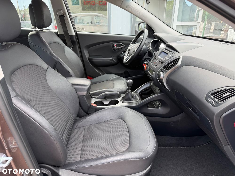 Hyundai ix35 - 11
