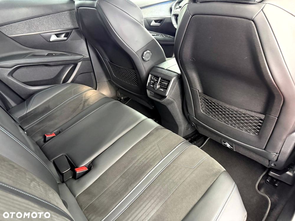 Peugeot 3008 1.5 BlueHDi Crossway S&S EAT8 - 28