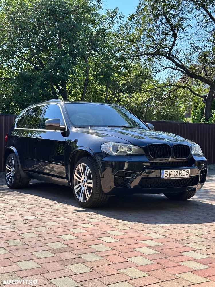 BMW X5 M M50d - 9