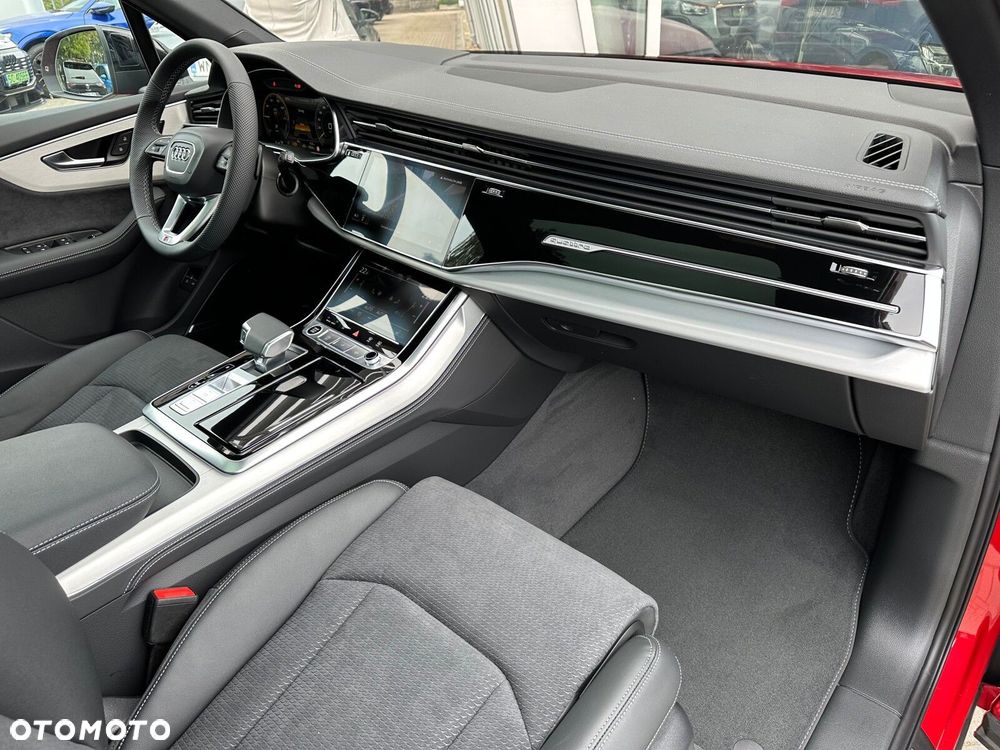 Audi Q7 - 28
