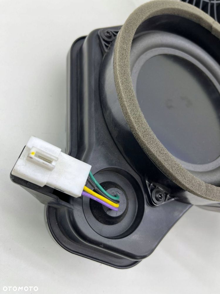 KIA CEED III GŁOŚNIK SUBWOOFER 96380-J7300 - 2