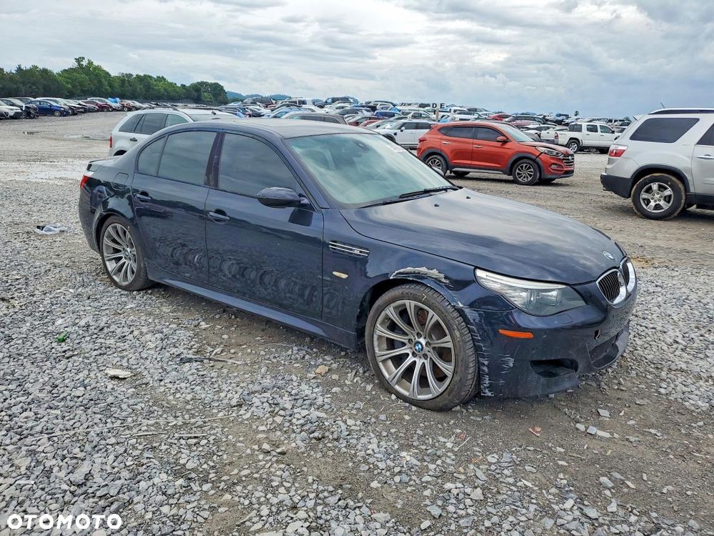 BMW M5 - 5