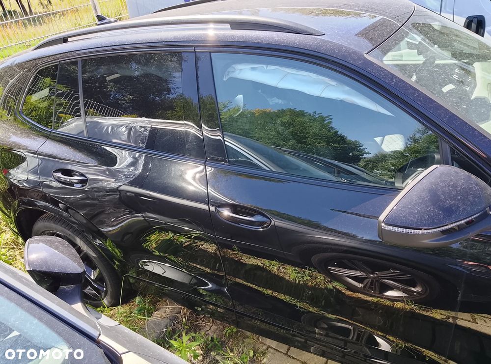 Volkswagen Tiguan - 4