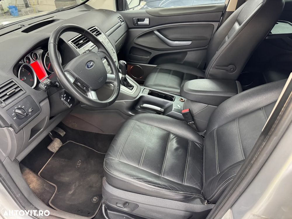 FORD Kuga 2012 — imagine 22