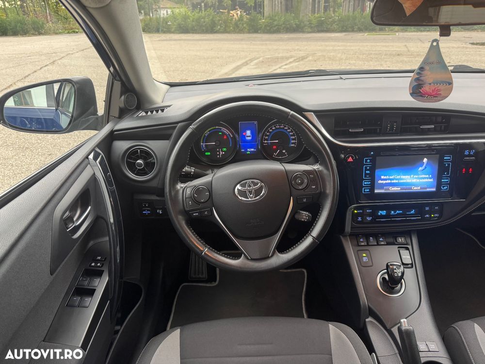 Toyota Auris 1.8 L VVT-i Sol+ - 8