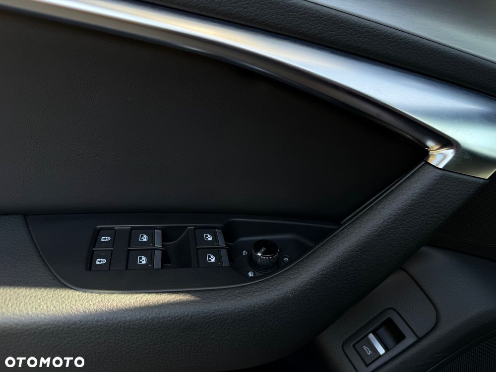 Audi A6 Avant 2021