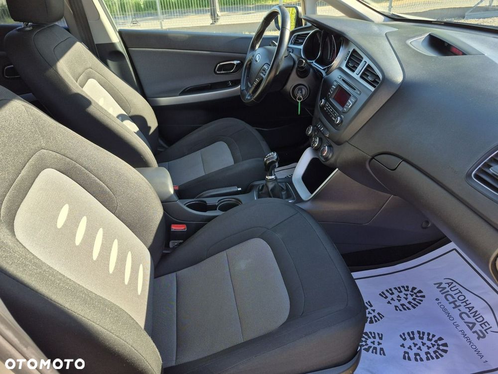 Kia Ceed - 31