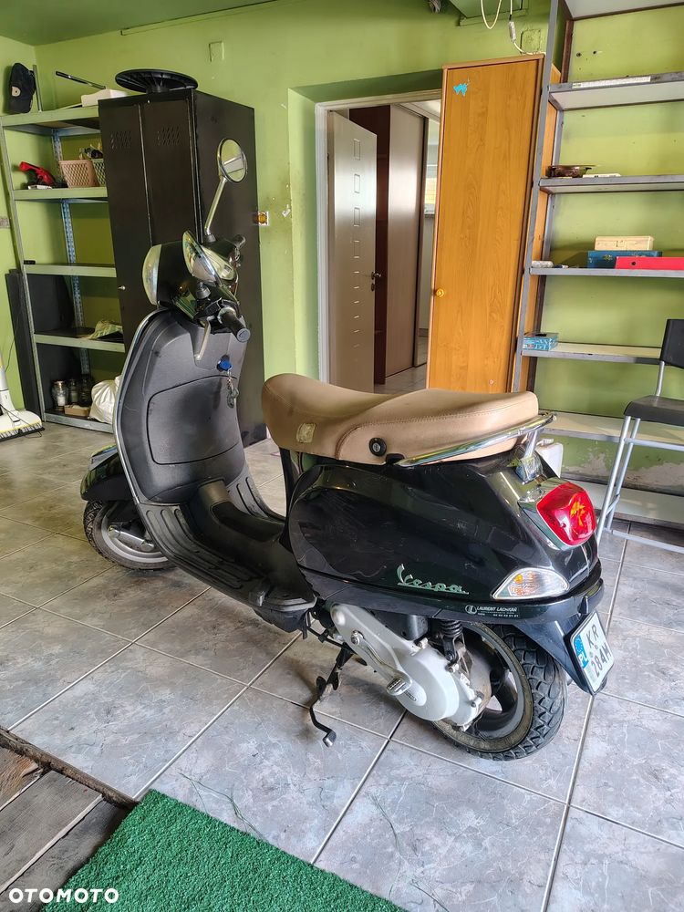 Vespa LX - 2