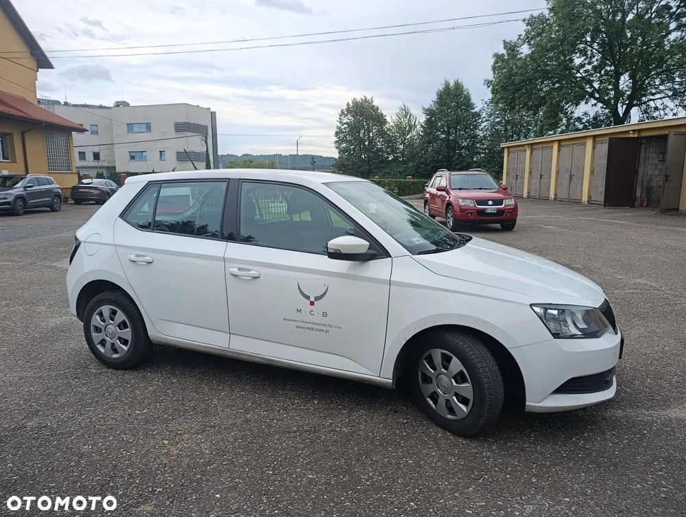 Skoda Fabia 1.0 TSI Active - 1