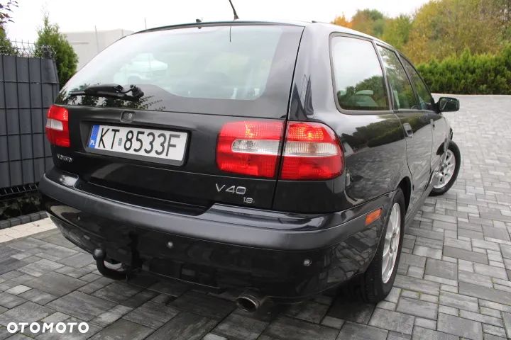 Volvo V40 1.8 - 21