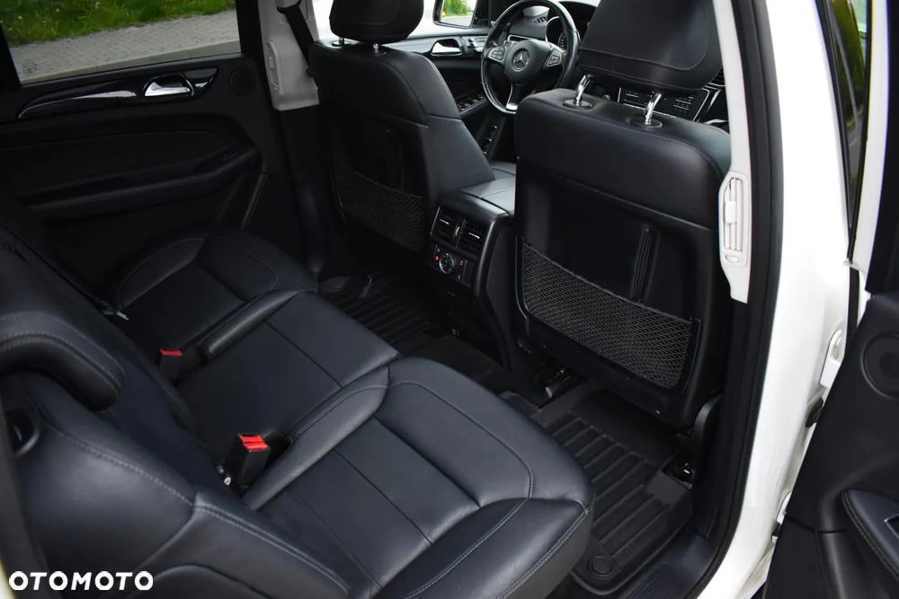 Mercedes-Benz GLS 350 d 4Matic 9G-TRONIC Exclusive - 22