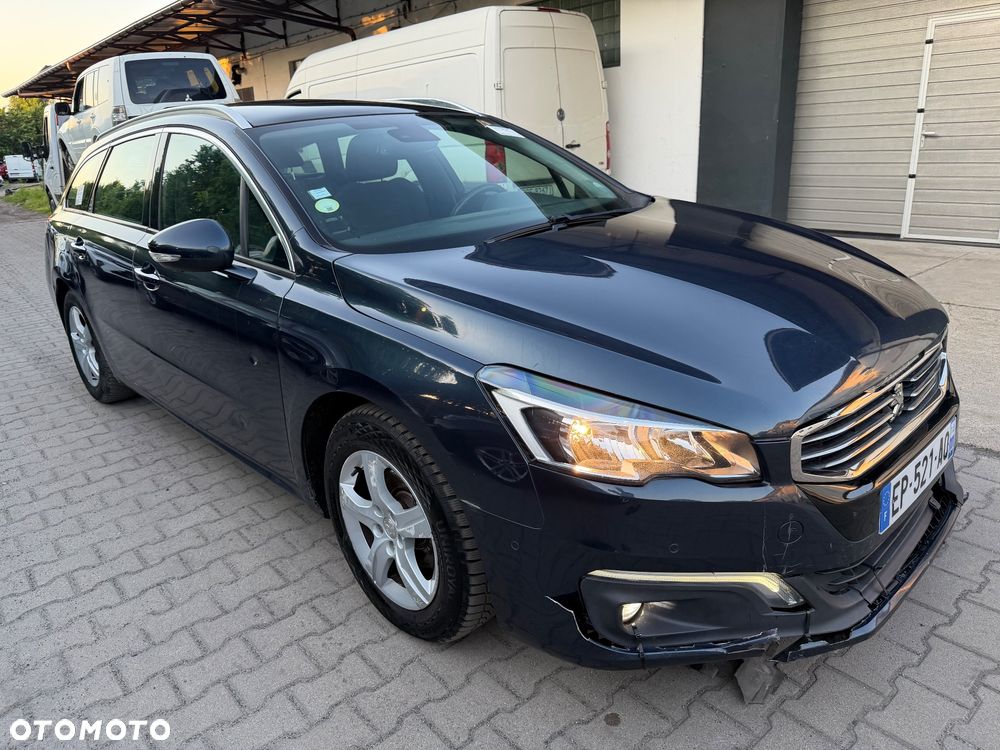 Peugeot 508 BlueHDi 120 EAT6 Stop&Start Allure - 25