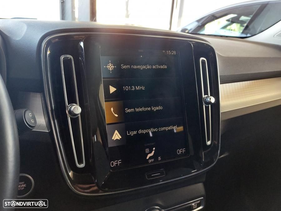 Volvo XC 40 1.5 T5 PHEV Inscription - 24
