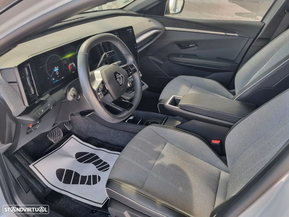 Renault Mégane E-Tech EV60 220hp optimum charge Iconic - 5