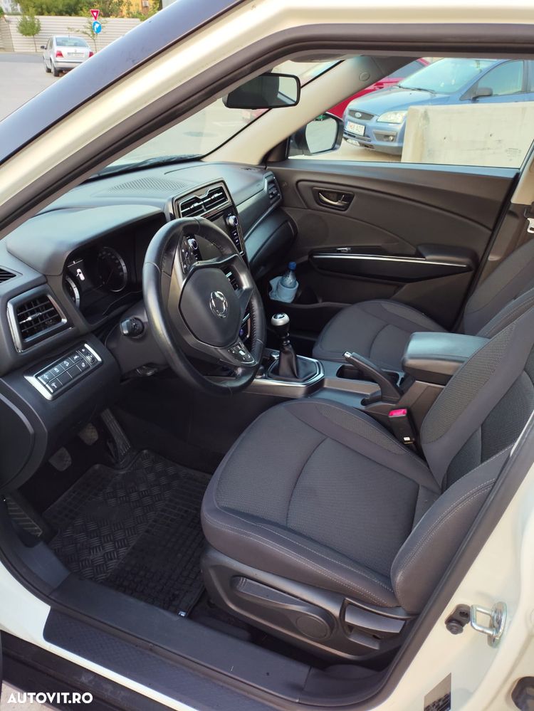 SsangYong Tivoli - 8