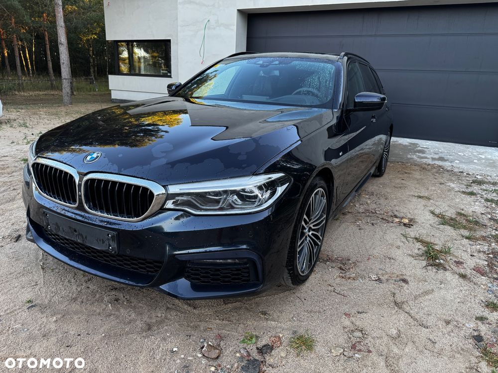 BMW Seria 5 520d M Sport Edition - 9