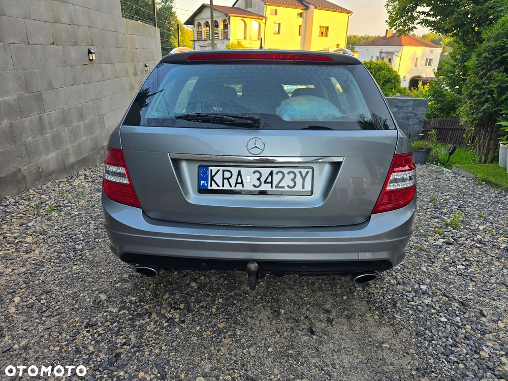 Mercedes-Benz Klasa C 350 CDI BlueEff Avantgarde - 6