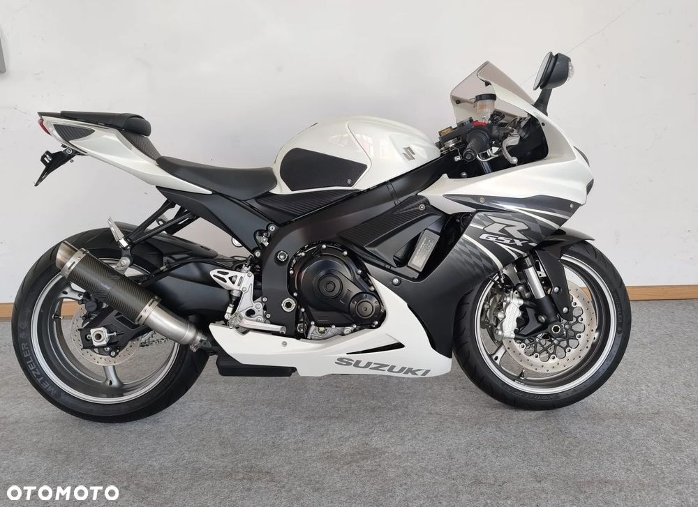 Suzuki GSX-R - 5
