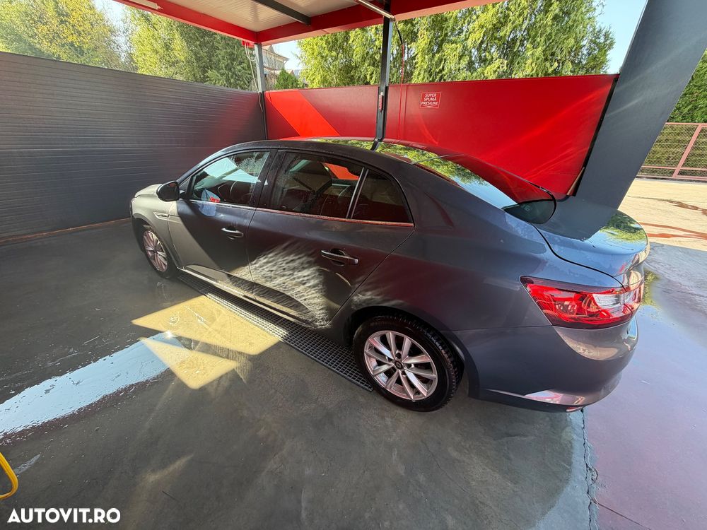 Renault Megane 1.2 TCe Intens - 3