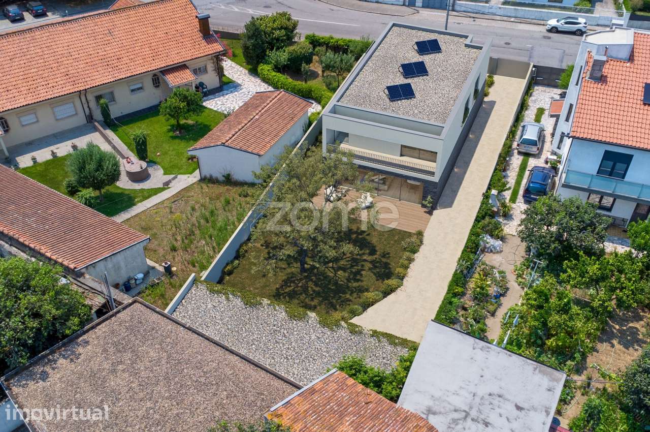 Lote de 640 m2 para construção de moradia - Coimbrões, V.N. Gaia - Grande imagem: 4/22