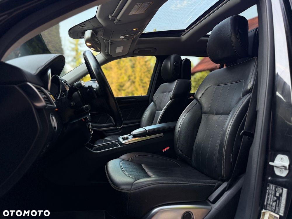 Mercedes-Benz GL 350 BlueTEC 4-Matic - 16