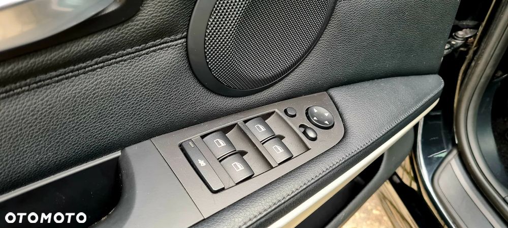 BMW Seria 3 - 23