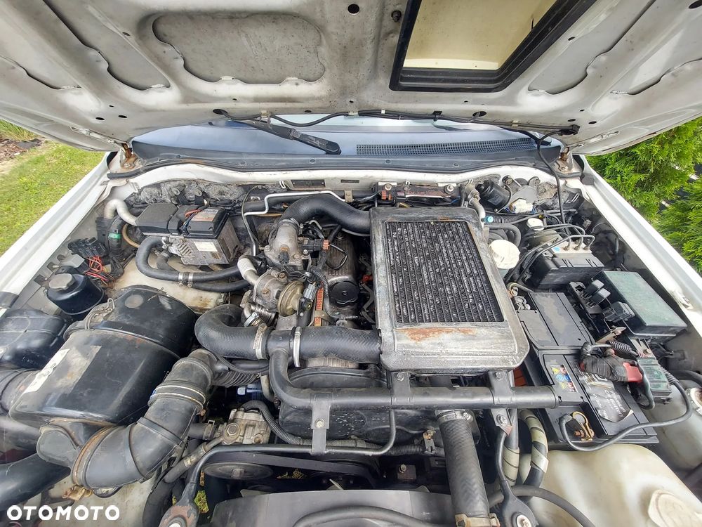 Mitsubishi L200 2.5 TD Intense - 13
