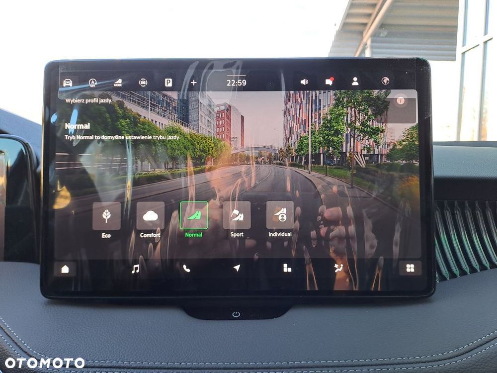 Skoda Superb 2.0 TDI SCR 4x4 L&K DSG - 20