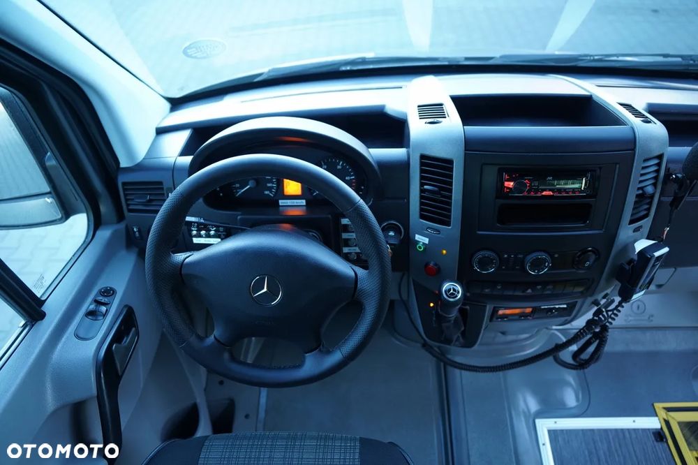 Mercedes-Benz SPRINTER 516 CDI / 2x KLIMA / SPROWADZONY / - 24