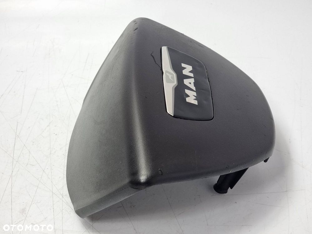 PODUSZKA AIRBAG MAN TGX 18.440 81.46432.60B - 2