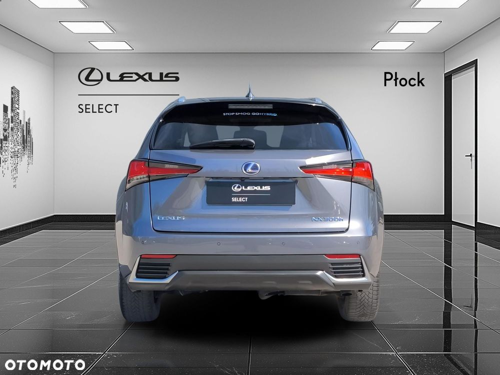 Lexus NX 300h F Impression AWD - 4
