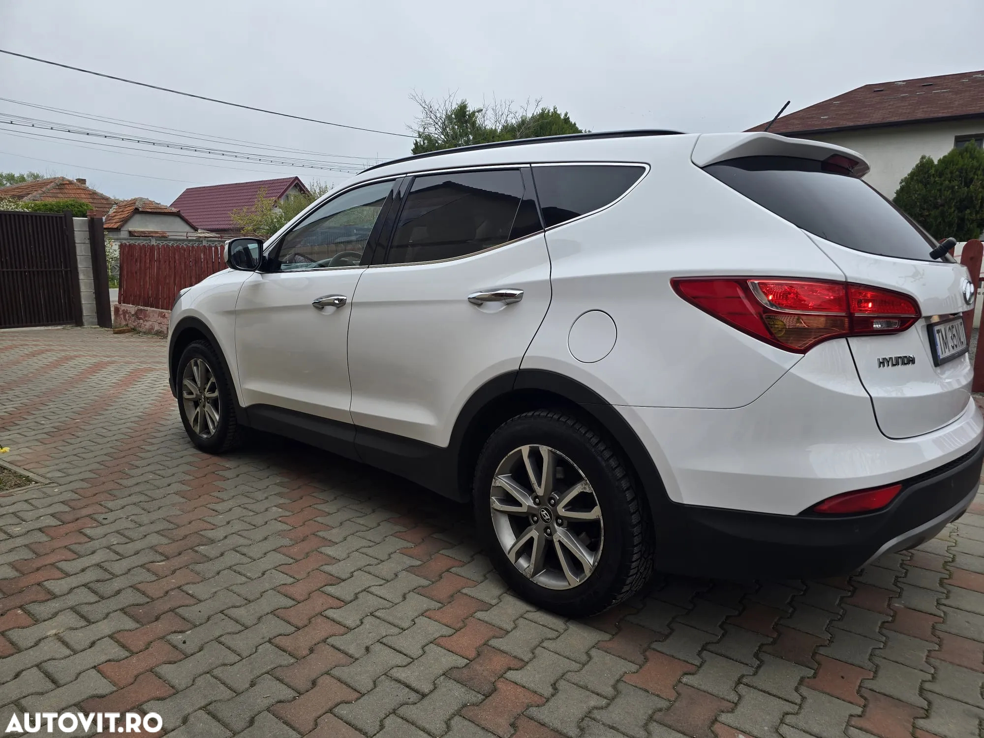 Hyundai Santa Fe - 3