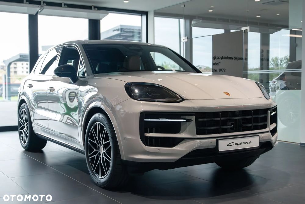 Porsche Cayenne Black Edition - 11