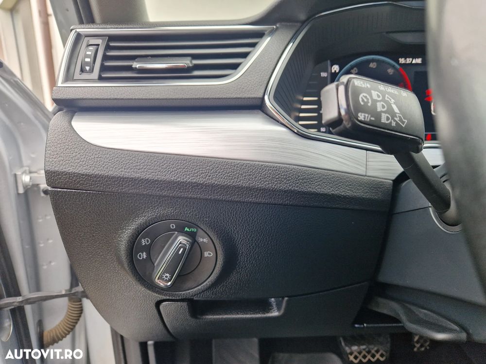 Skoda Superb 2.0 TDI DSG Ambition - 17