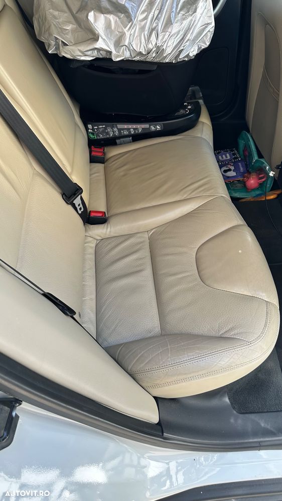 Volvo XC 60 2.4D AWD Summum - 16