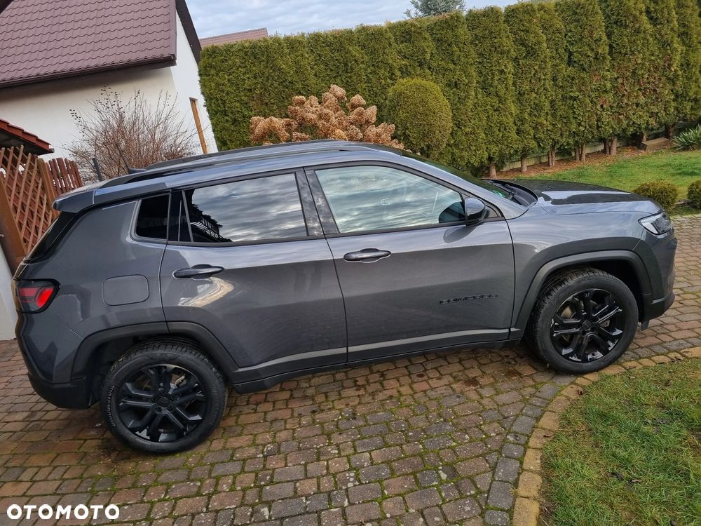 Jeep Compass 1.5 GSE T4 48V e-Hybrid Automatik Night Eagle - 9