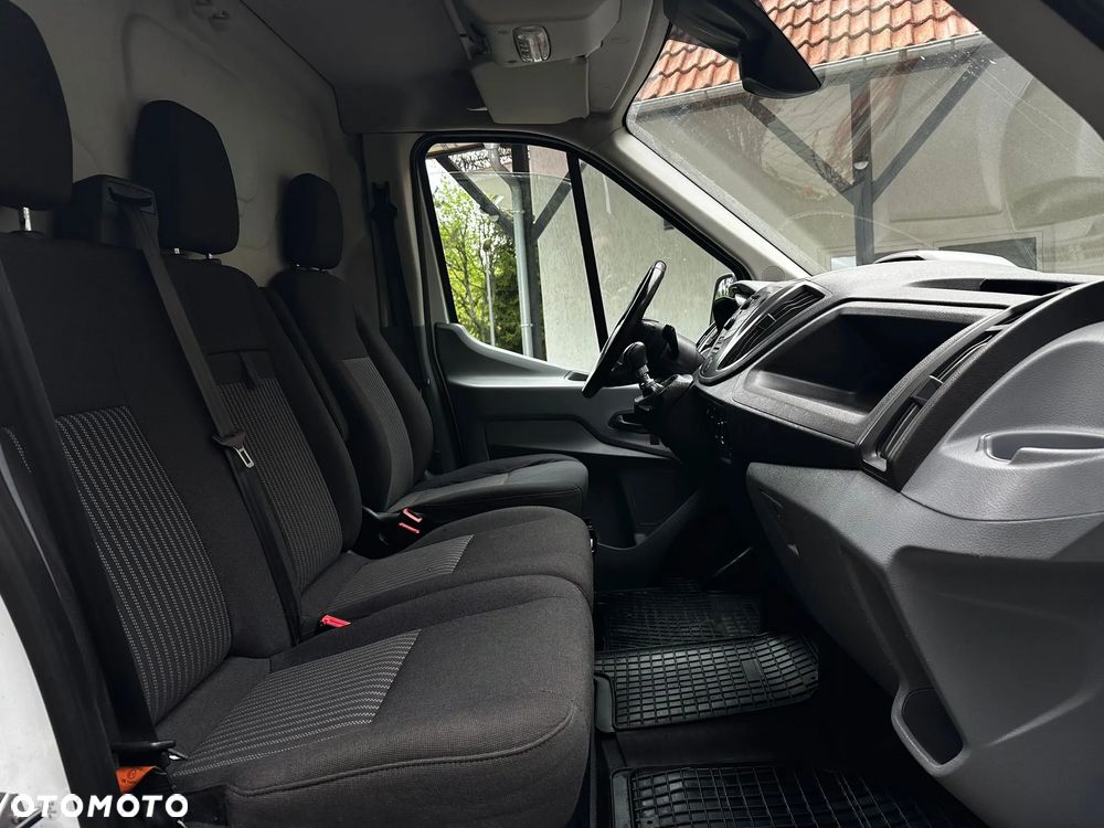 Ford TRANSIT - 21
