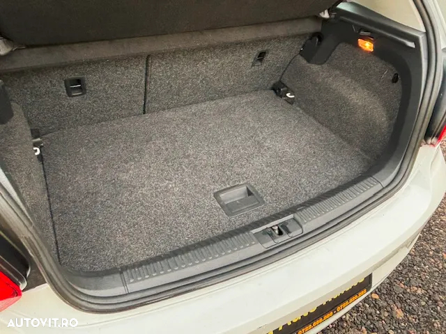 Volkswagen Polo 1.4 TDI CR Comfortline - 19
