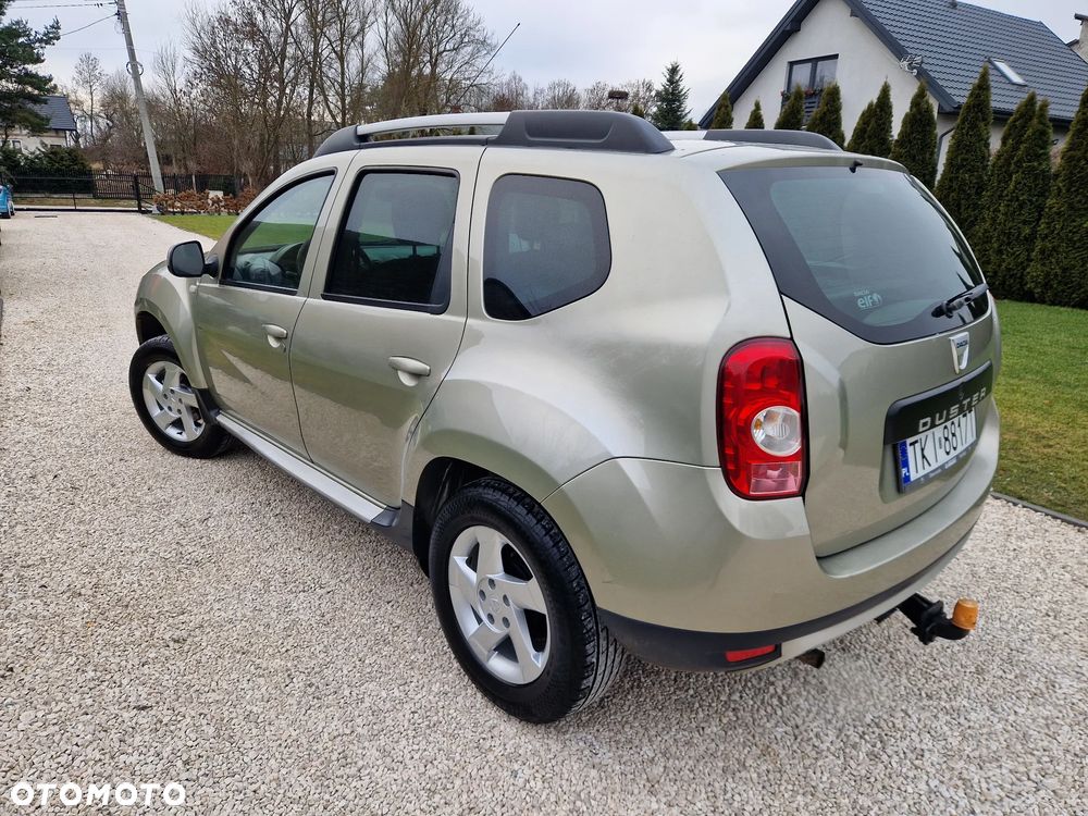 Dacia Duster 1.6 16V 4x2 Laureate - 4