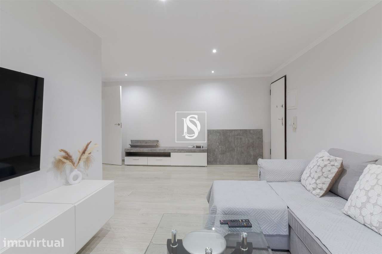 Apartamento T3 Venda em Santo António da Charneca,Barreiro - Grande imagem: 3/12