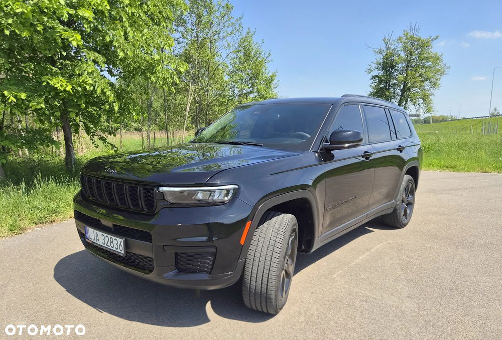 Jeep Grand Cherokee - 1