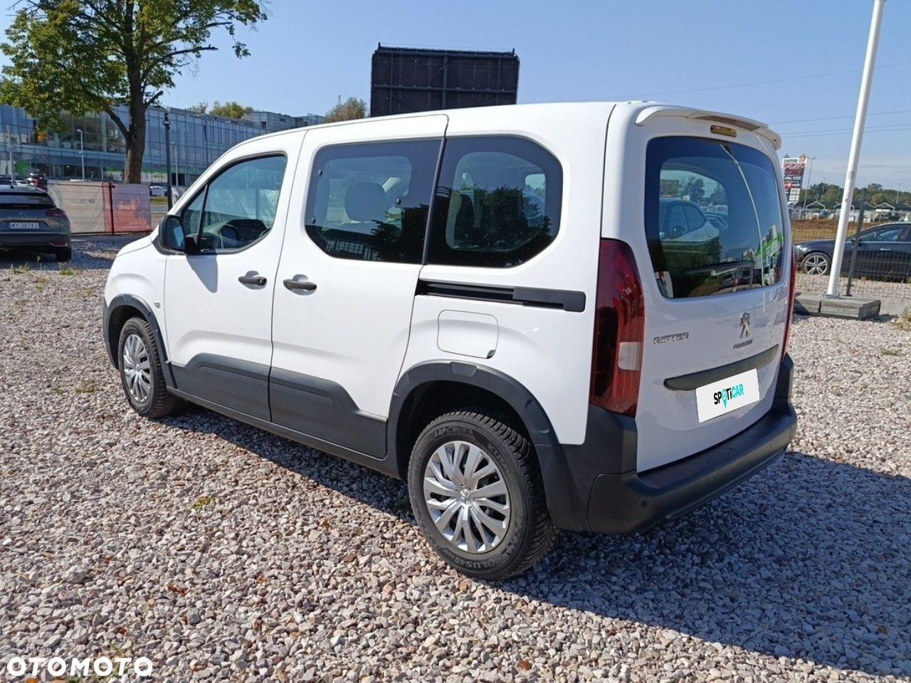Peugeot Rifter - 7